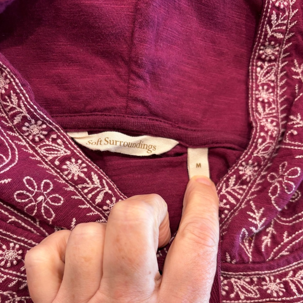 Soft Surroundings Burgundy Embroidered Button-Front Hooded Cotton Jacket Medium - Picture 7 of 7